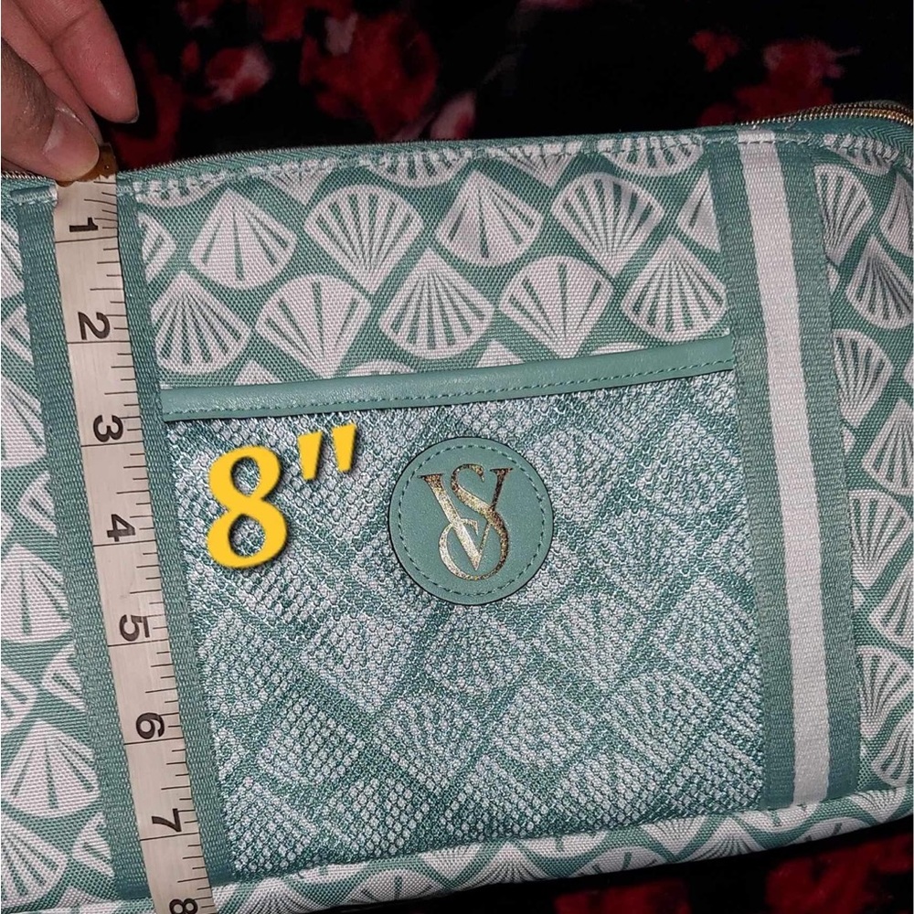 Victoria Secret Insulated Cooler bag NWT - Picture 7 of 11